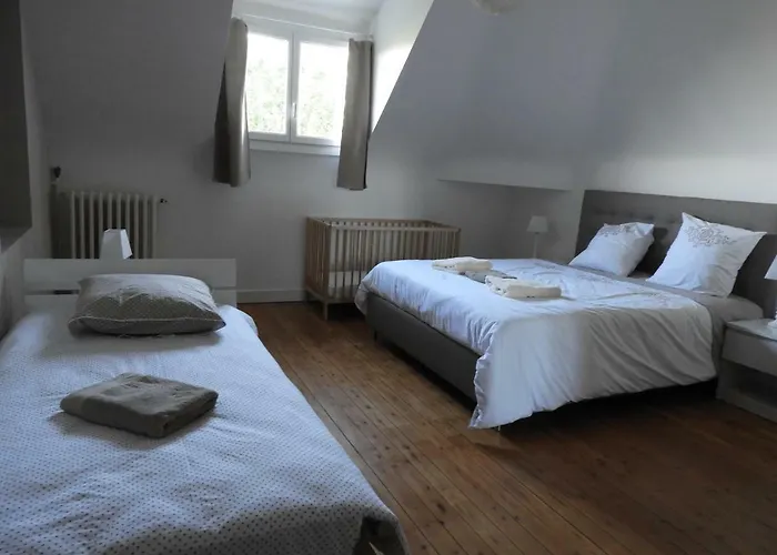 Bellevue Nyaraló Écommoy